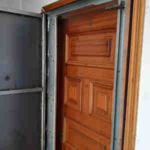 woo1 300x300 - Puertas Antiokupa 88cm x 205cm